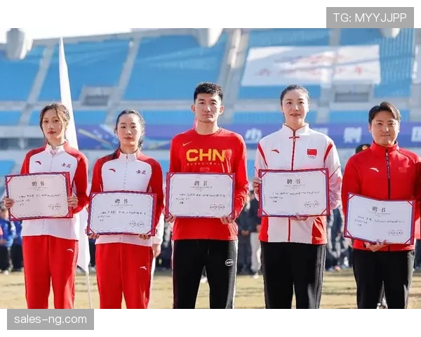 魏秋月赛场像董事长，食堂里却点最便宜那份，越想越好笑